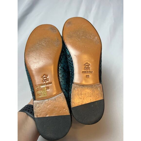 Ann Mashburn Blue Green Python Loafers Sz. 36 Made in Italy (US 5.5) - Picture 3 of 5